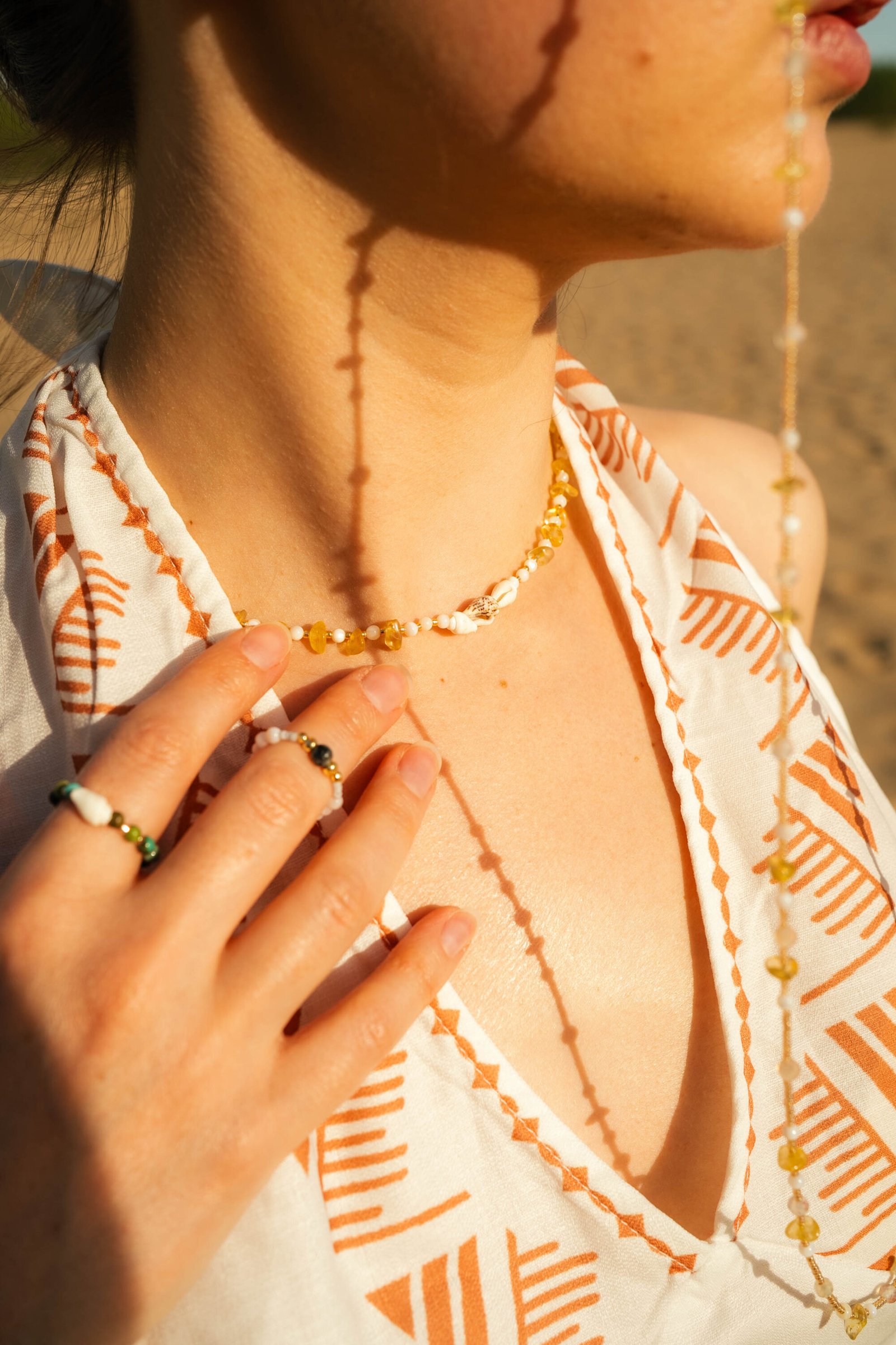 Surowy Choker z Muszlami i Cytrynem - obrazek 3