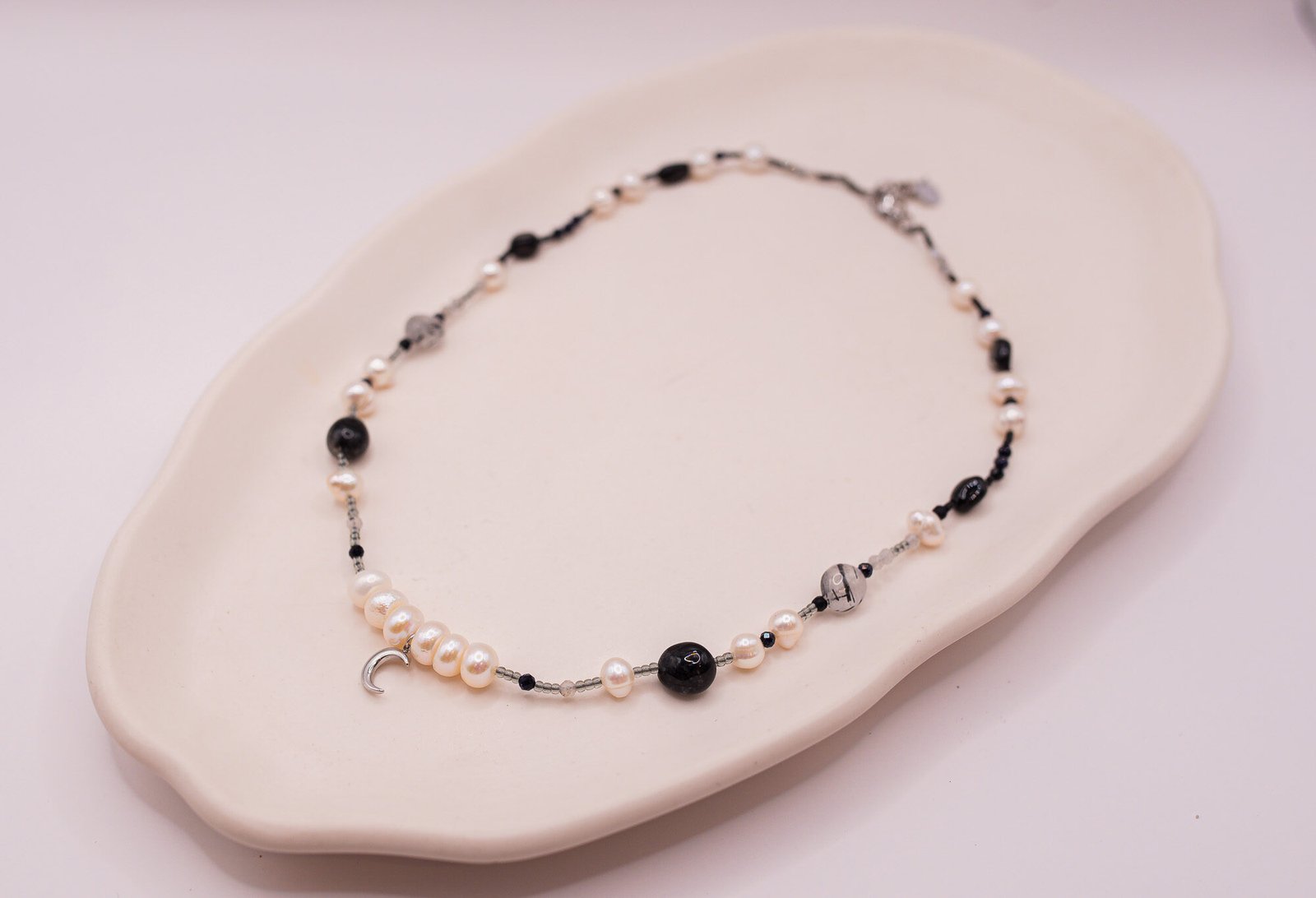 Choker z Pereł Turmalinów i Labradorytów