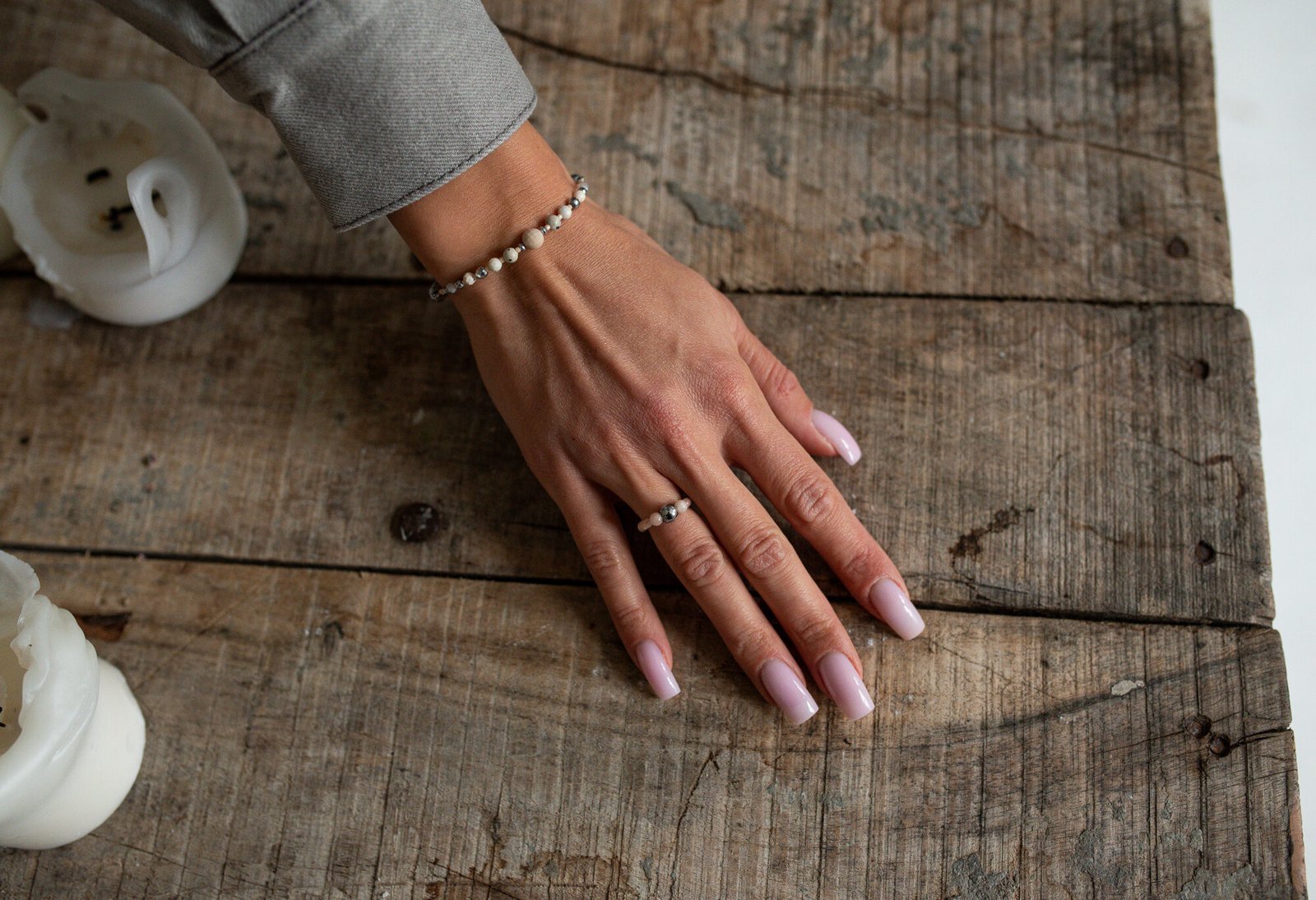 Alternative view of Pierścionek z Hematytem i Kamieniem Słonecznym