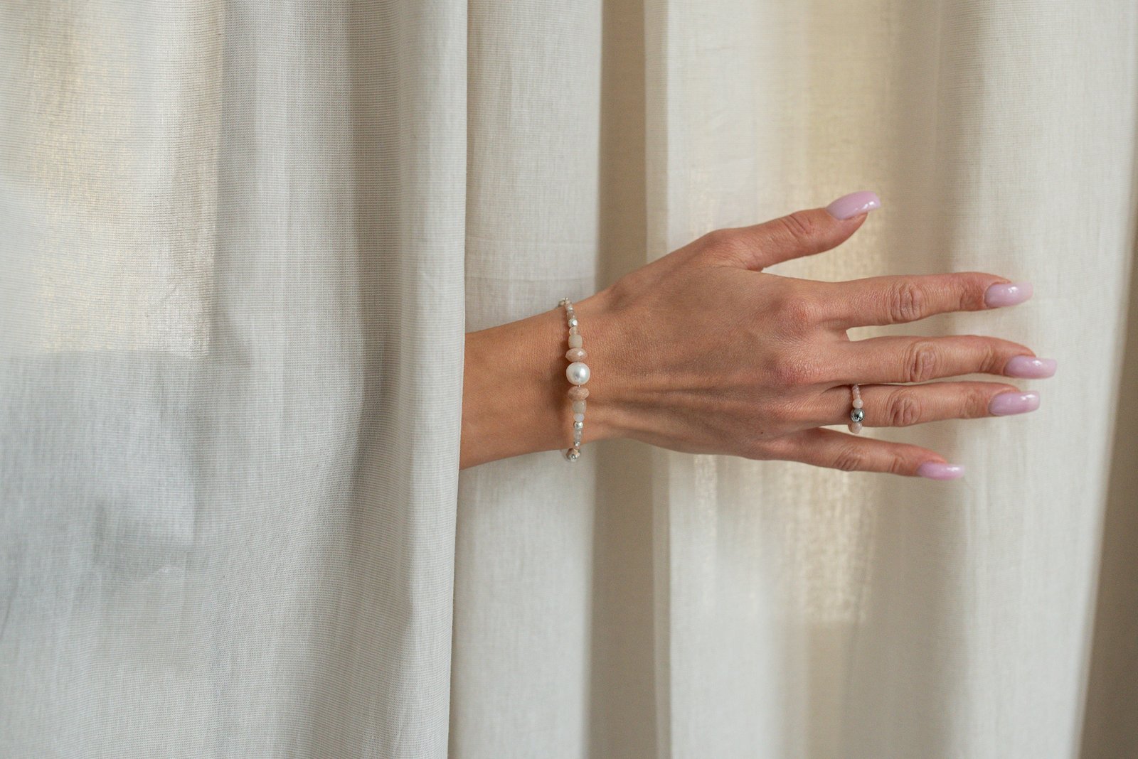 Bransoletka z Perłą i Kamieniami Słonecznymi