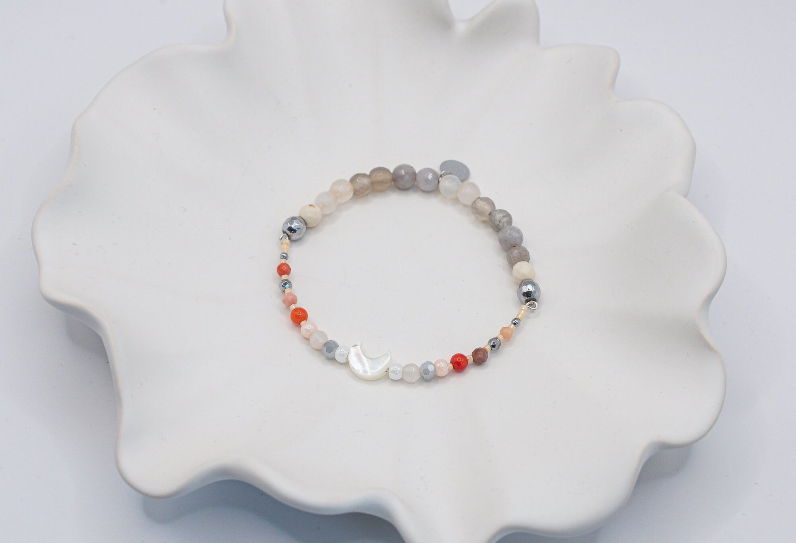 Alternative view of Bransoletka z Księżycem i Kwarcem Różowym