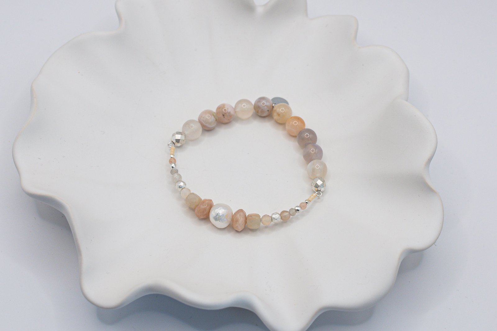 Bransoletka z Perłą i Kamieniami Słonecznymi - obrazek 2