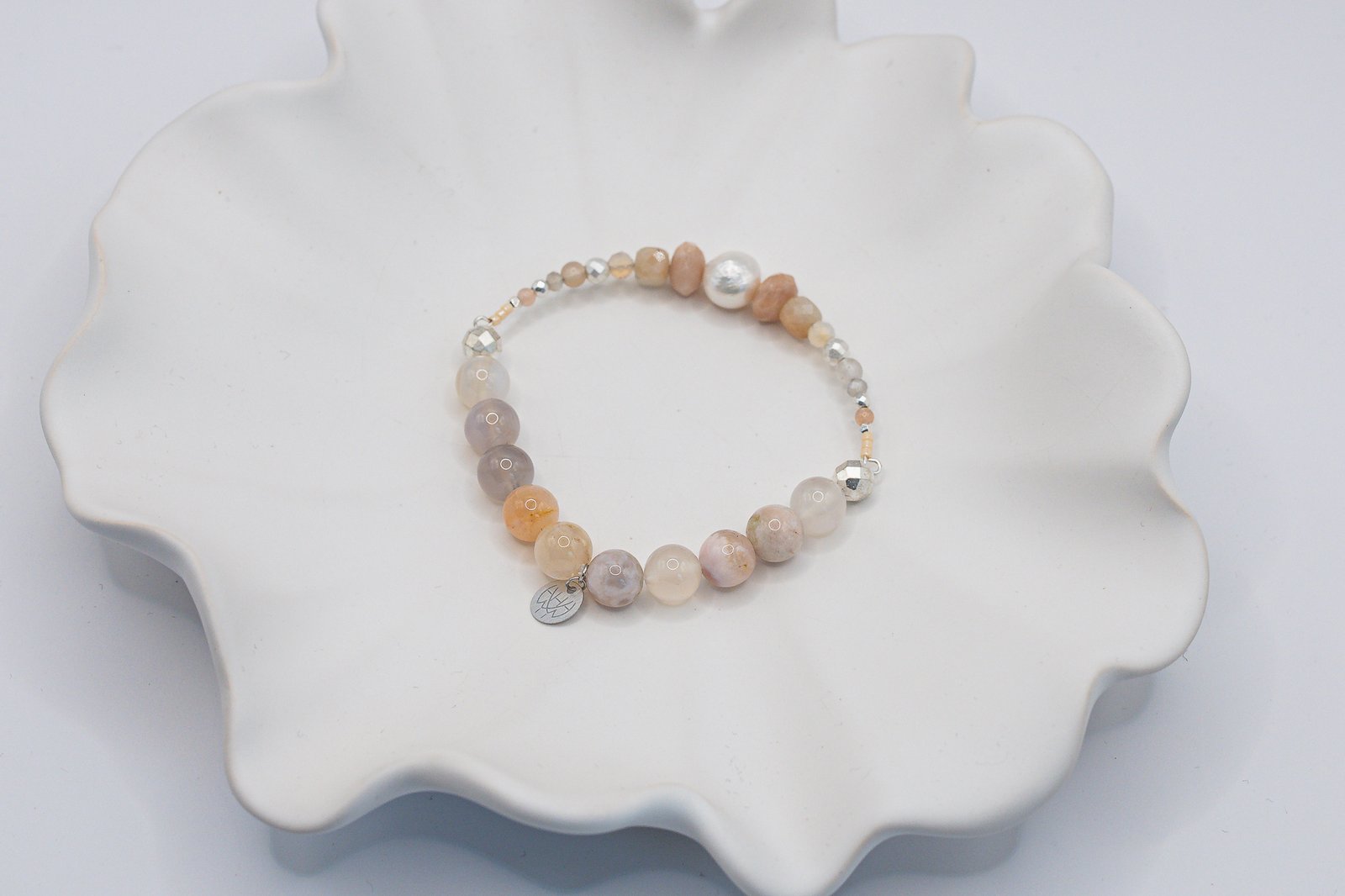 Bransoletka z Perłą i Kamieniami Słonecznymi - obrazek 4