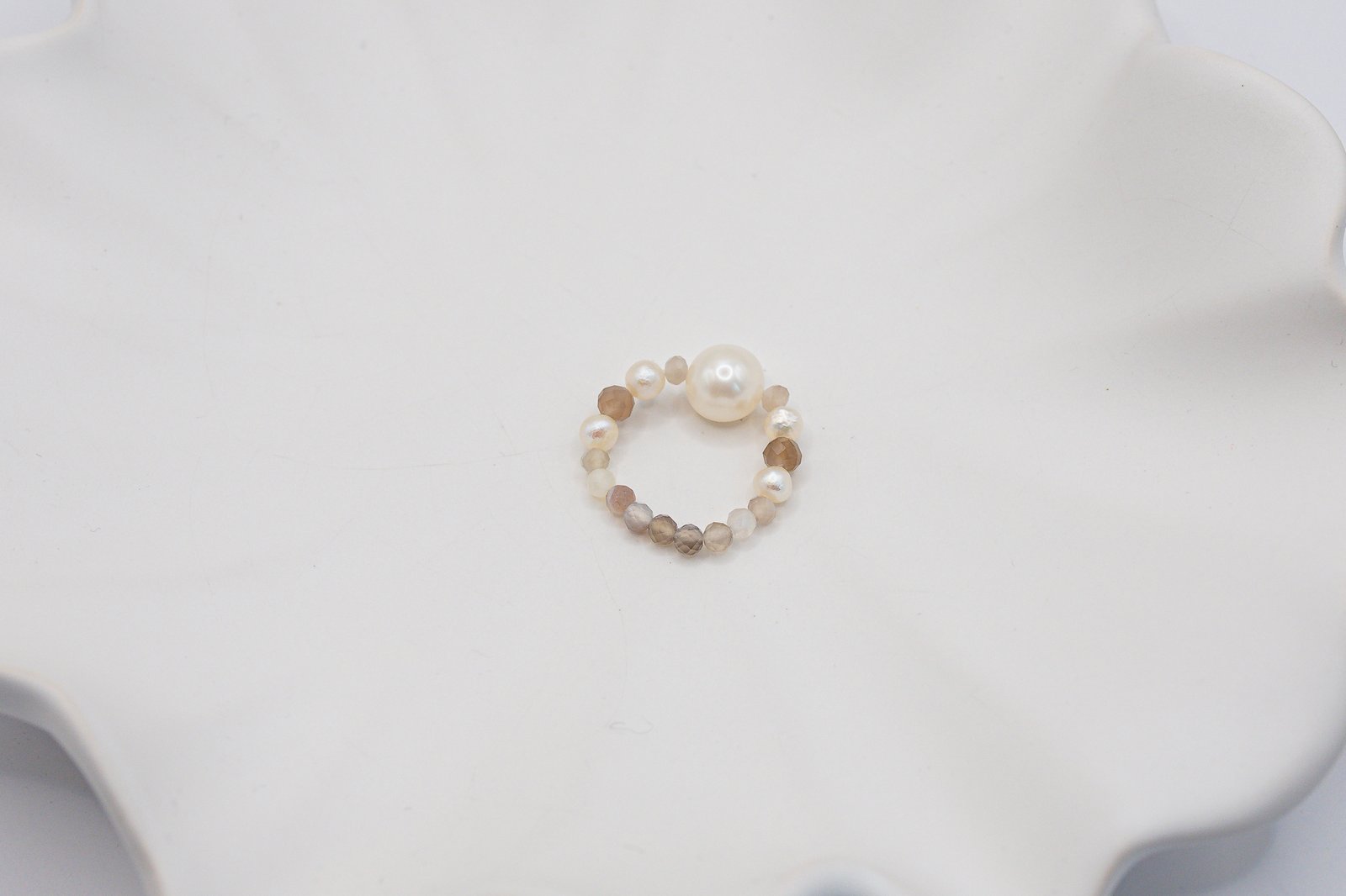 Pierścionek z Perłą i Selenitem - obrazek 4