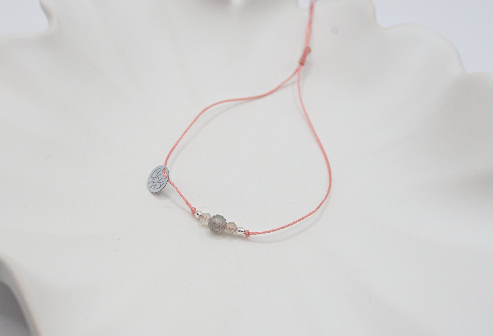 Alternative view of Bransoletka z Labradorytem i Hematytem