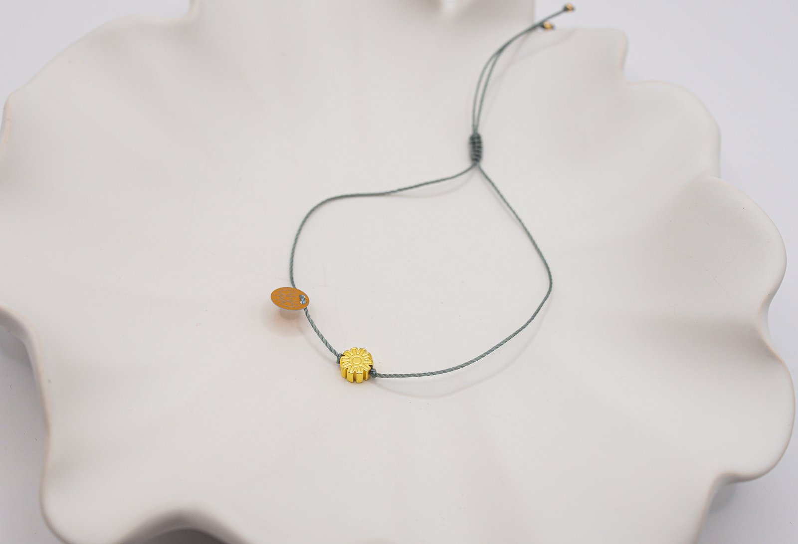 Bransoletka ze złotym Kwiatem