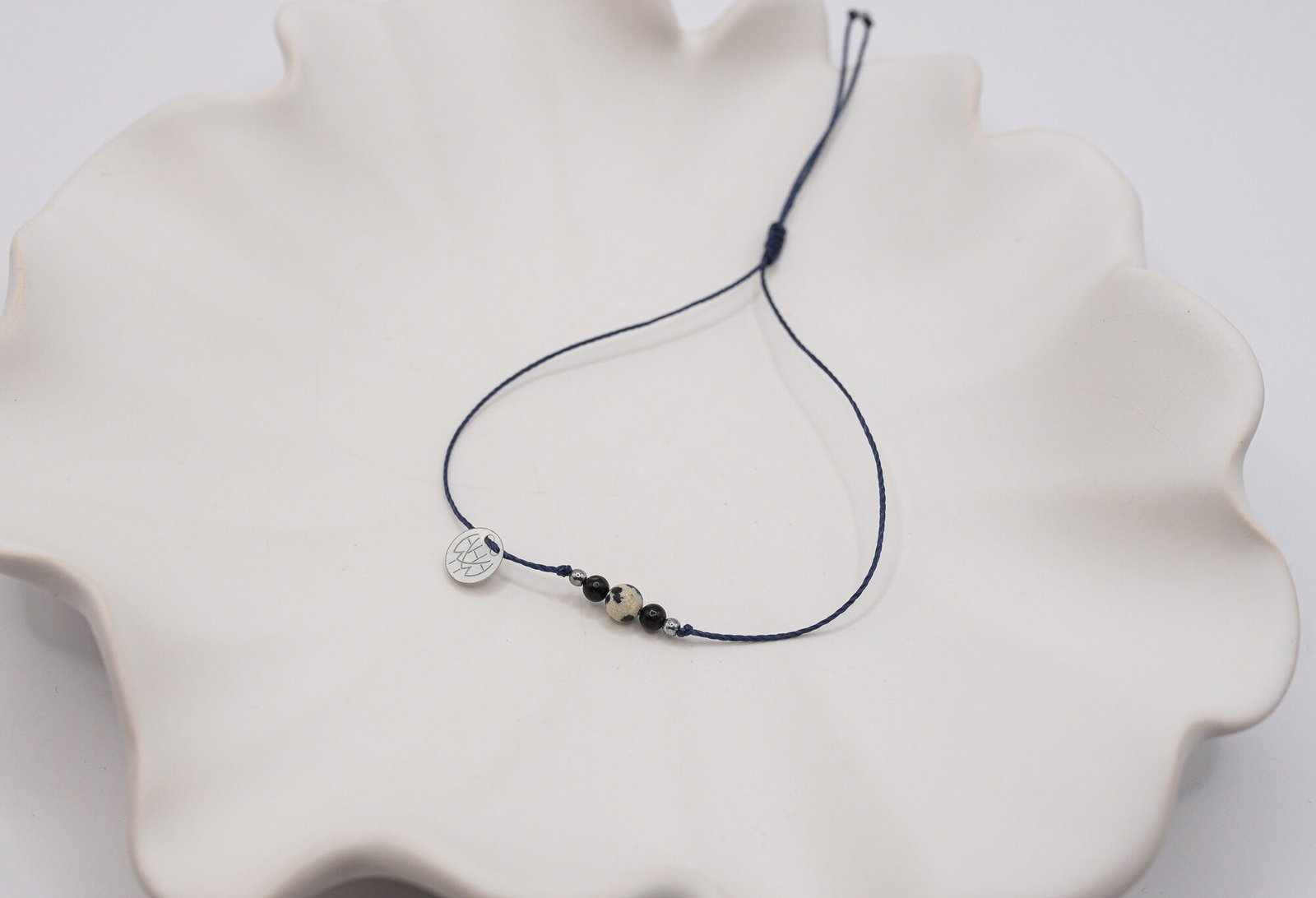 Alternative view of Bransoletka z Jaspisem Dalmatyńskim i Onyksem