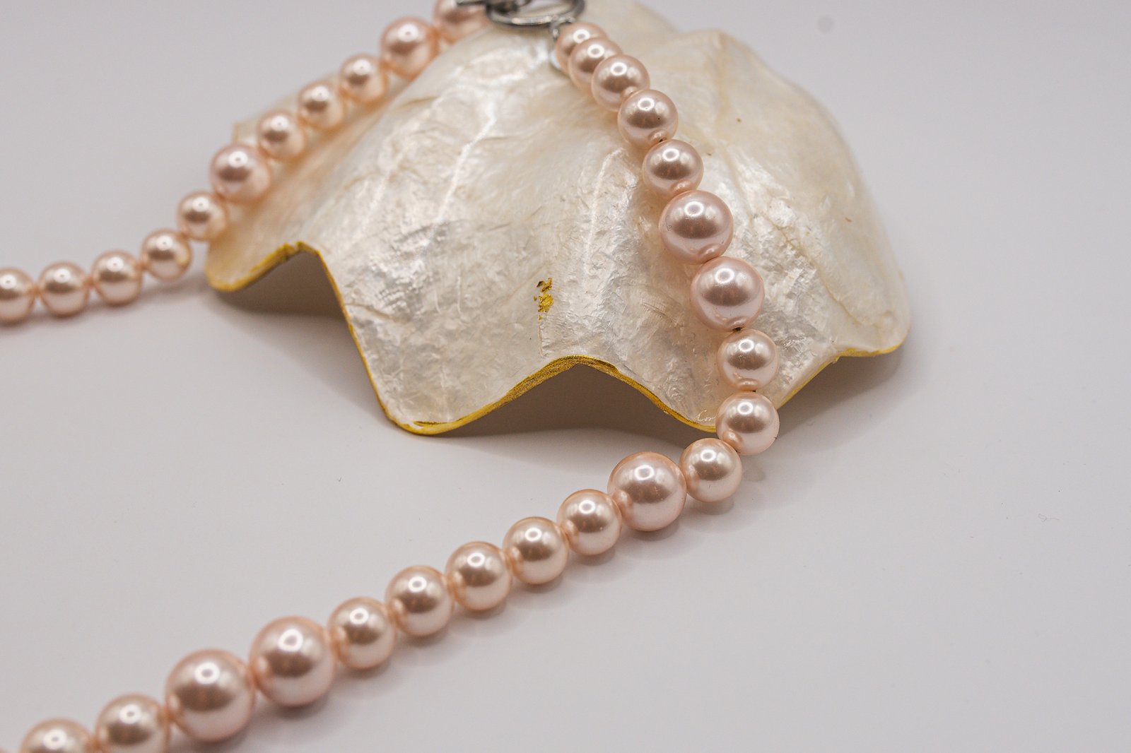 Naszyjnik z beżowych Pereł Seashell - obrazek 4