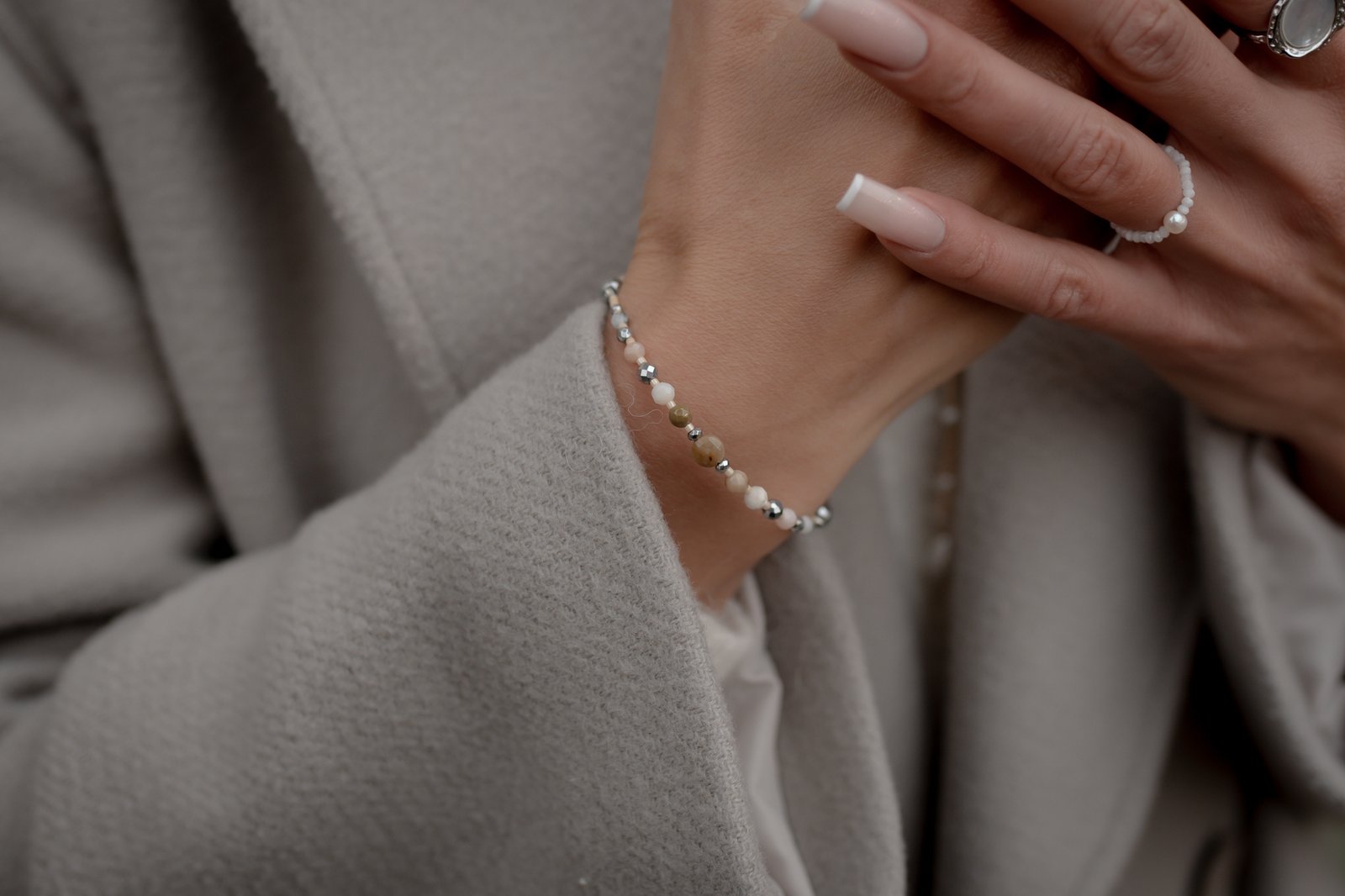 Bransoletka z Opalem Mokaitem i Jaspisem Dalmatyńskim - obrazek 3