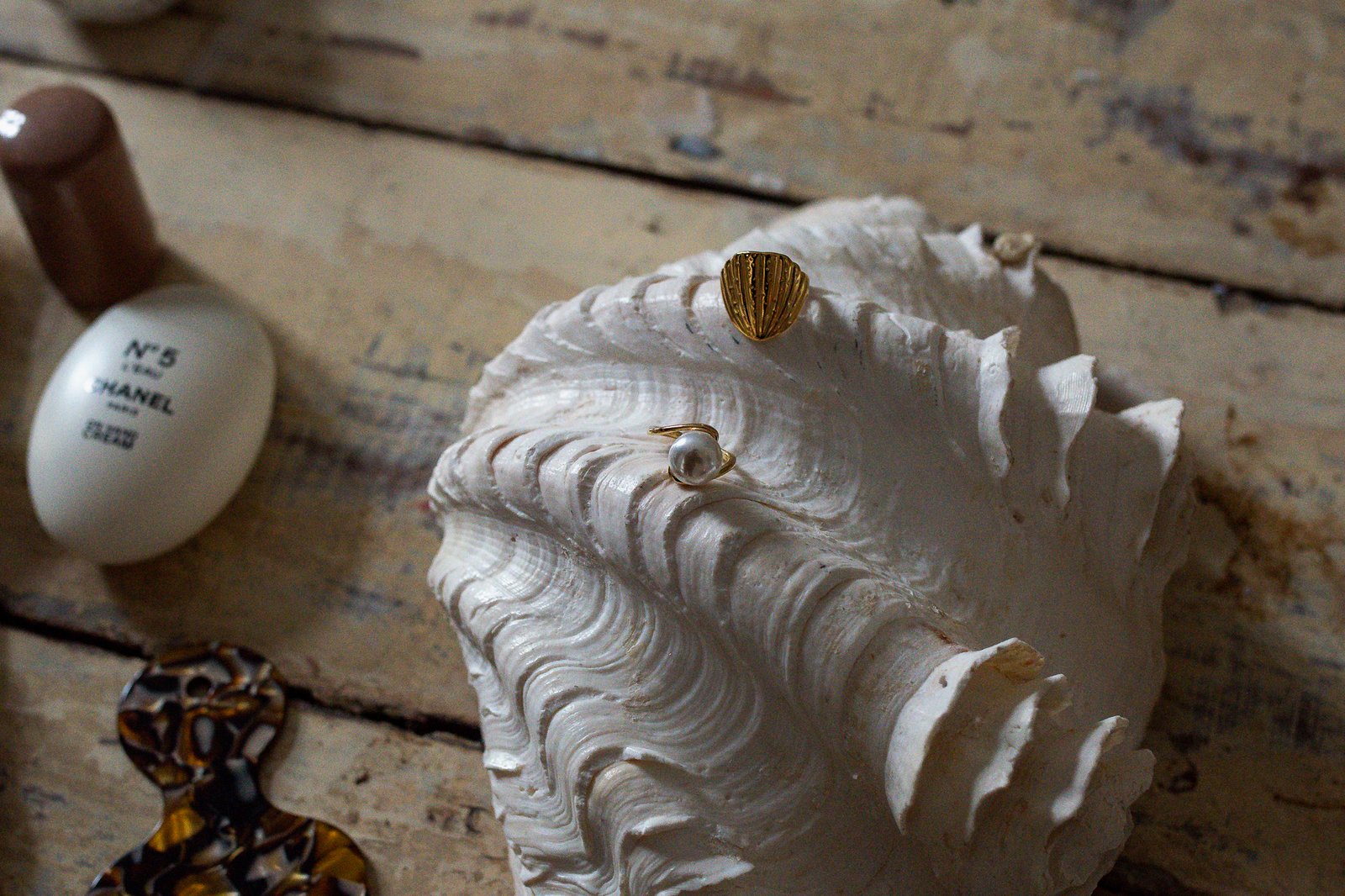 Złoty pierścionek Ariela - obrazek 6